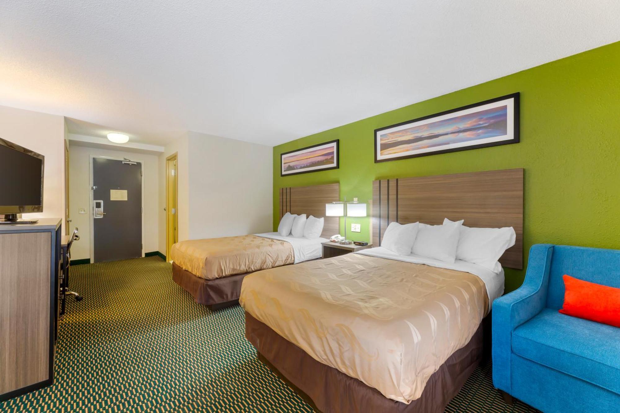 Inn Quality Near Cedar Point - Huron, Sandusky Oh 3*